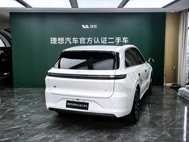 Li Auto L6 2025 Max Smart Re f resh – фото 4