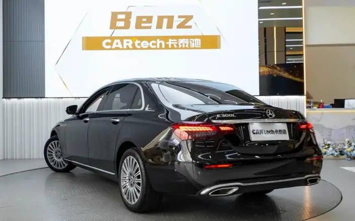 Mercedes-Benz E-Class 2023 Model E 300 L Fashion Model sedan – фото 4