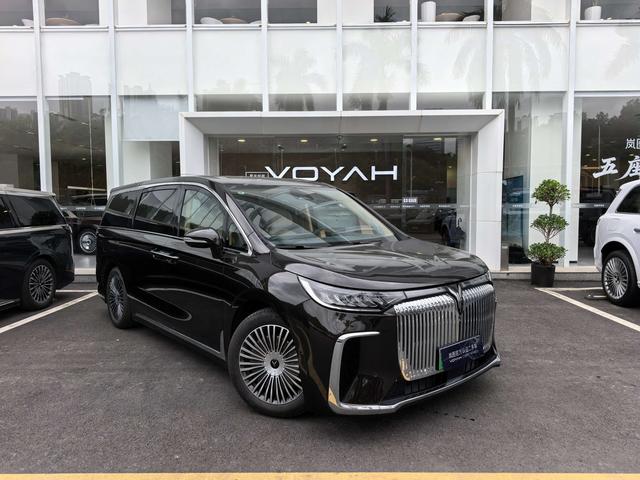 VOYAH Dreamer PHEV 2025 AWD Flagship Kunpeng