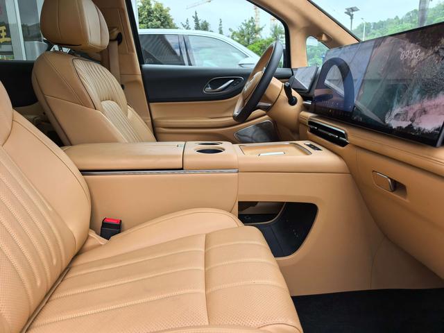 VOYAH Dreamer PHEV 2025 AWD Flagship Kunpeng – фото 8