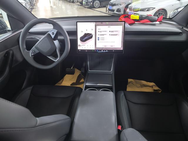 Model Y 2026 модификация Rear-wheel drive version – фото 5