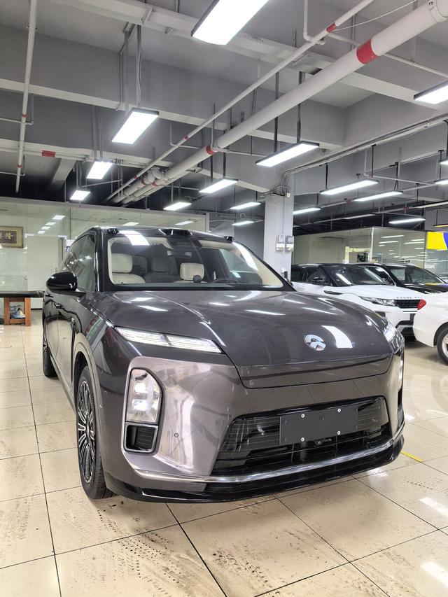 NIO ES8 2026 модификация VI seat Executive Deluxe Edition – фото 2