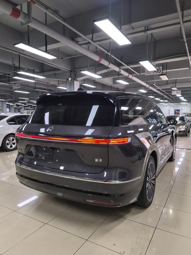 NIO ES8 2026 модификация VI seat Executive Deluxe Edition – фото 4