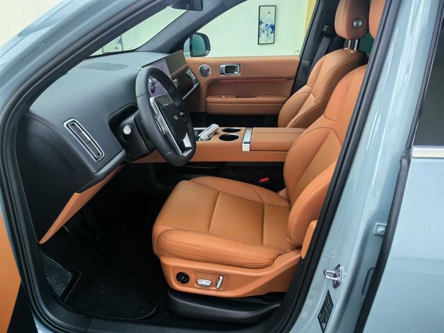 Li Auto L6 2025 Max Smart Re f resh – фото 5