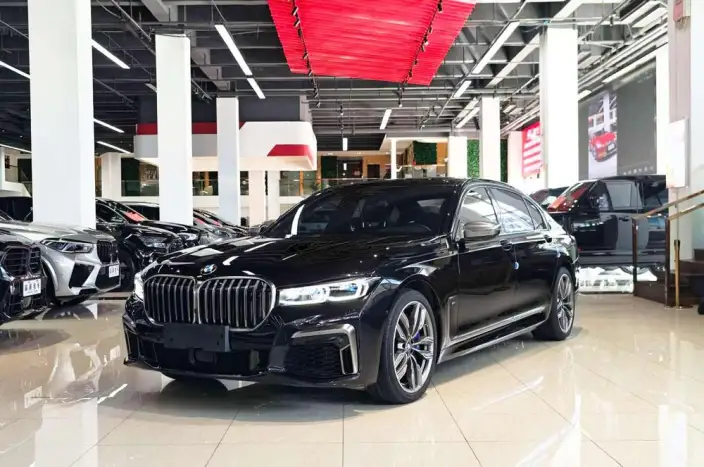 BMW 7 Series 2019 Model Facelift M760Li xDrive V12 Sports Set – фото 1