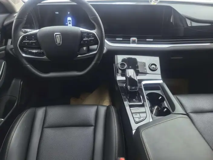BESTUNE B70 2023 Model Third generation 1.5T Automatic Changxiang Edition Model – фото 7