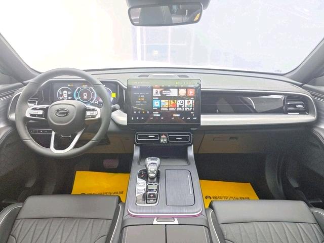 GAC Trumpchi GS8 2025 модификация Pilot Series Lie 2.0TGDI 2WD 5 seat Deluxe Edition – фото 9