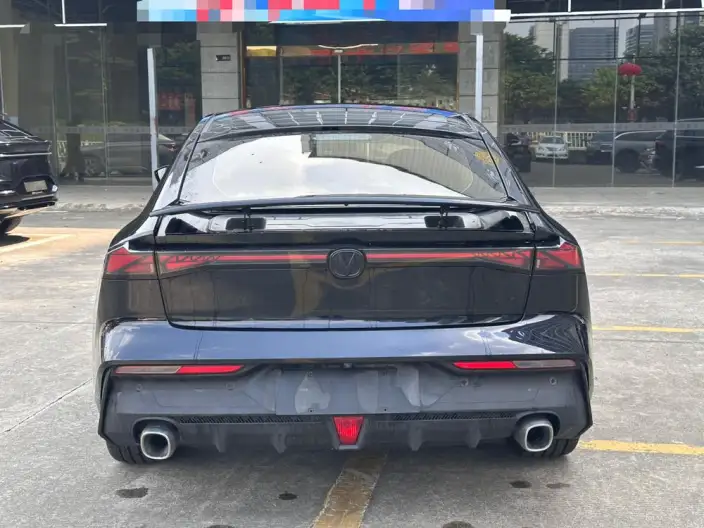 Changan UNI-V 2023 Model 1.5T Noble Model – фото 5