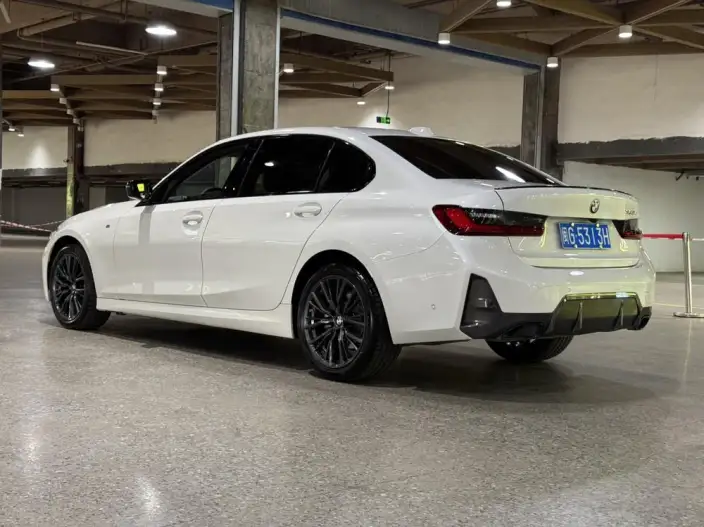 BMW 3 Series 2023 Model 325Li M Sports Night Set – фото 4