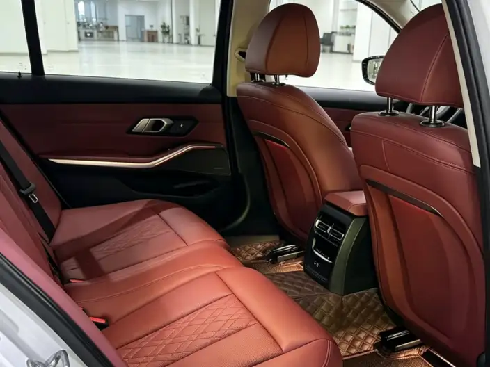BMW 3 Series 2023 Model 325Li M Sports Night Set – фото 9