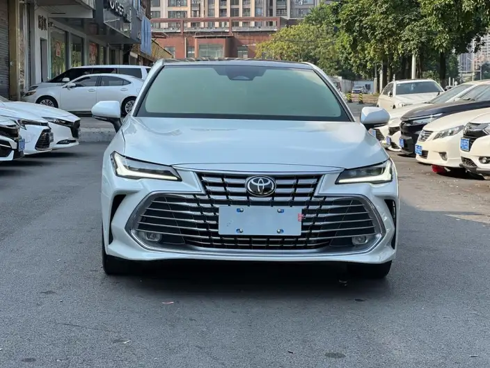 Toyota Avalon 2024 Model Intelligent Hybrid 2.0L E-CVT Deluxe Edition – фото 2