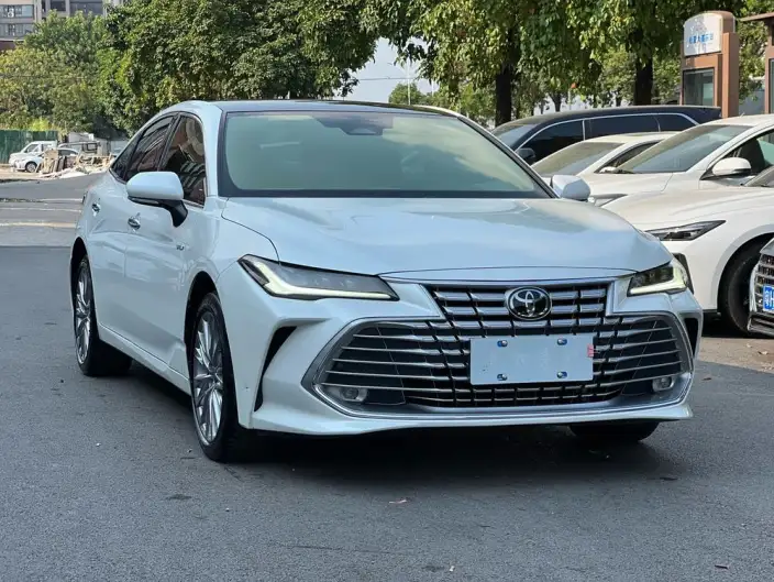 Toyota Avalon 2024 Model Intelligent Hybrid 2.0L E-CVT Deluxe Edition – фото 3
