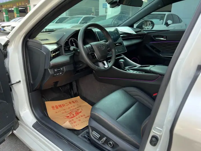 Toyota Avalon 2024 Model Intelligent Hybrid 2.0L E-CVT Deluxe Edition – фото 8