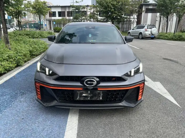 Emzoom 2022 Model 270T J16 R-Style Track Edition