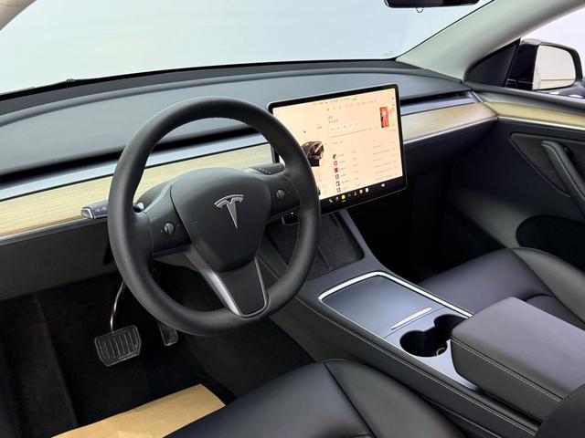 Tesla Model Y 2022 RWD – фото 4