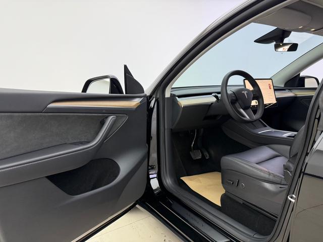 Tesla Model Y 2022 RWD – фото 6