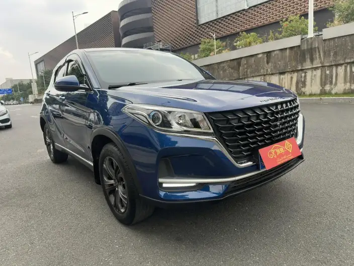 Dongfeng Fengguang 500 2022 Model 1.5L Automatic Exclusive Model – фото 3