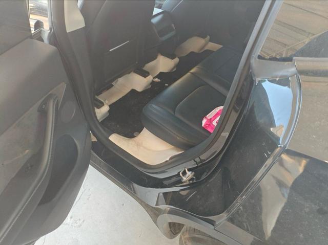 Tesla Model Y 2021 Standard Range RWD – фото 9