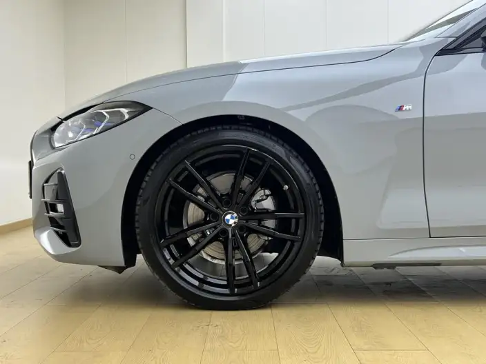 BMW 4 Series 2023 Model 425i M Sports Night Set – фото 3