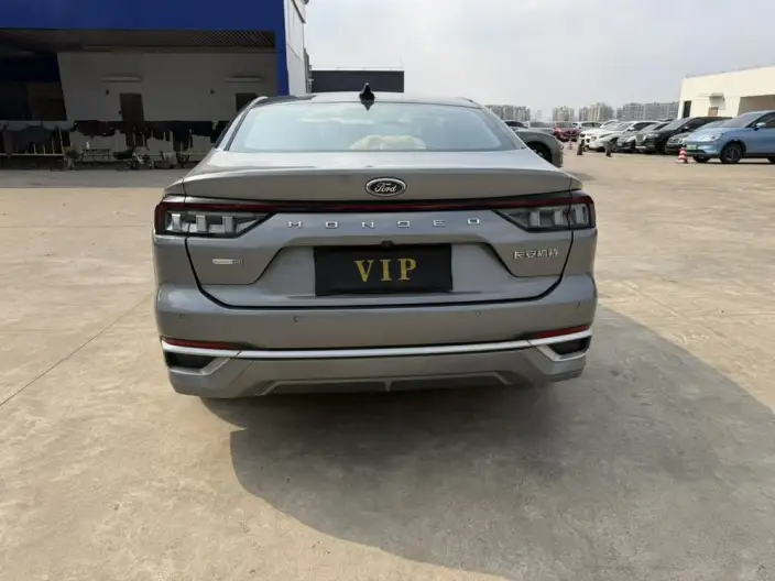 Ford Mondeo 2022 Model EcoBoost 245 Fashion Model – фото 5