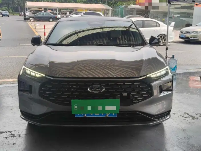 Ford Mondeo 2022 Model EcoBoost 245 Fashion Model