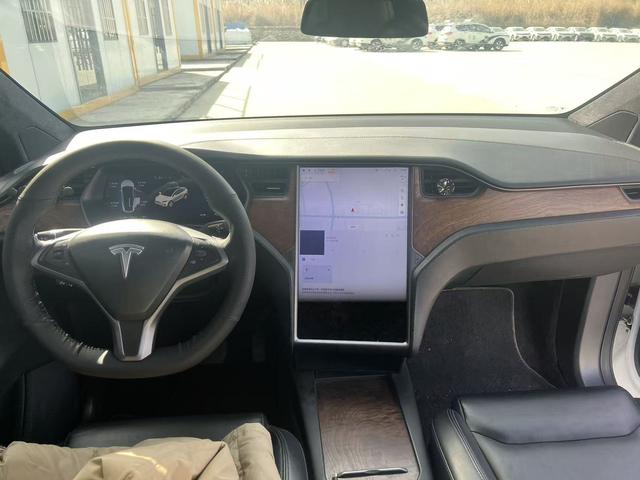 Tesla Model X 2019 Long Range – фото 9
