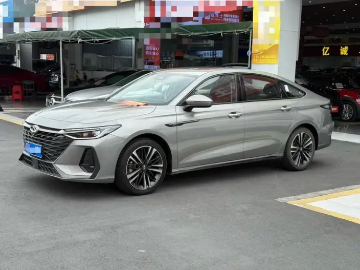 Chery Arrizo 8 2025 Model 2.0T DCT Drive