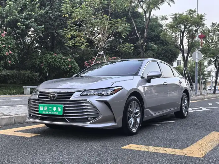 Toyota Avalon 2022 Model 2.5L Deluxe Edition – фото 1