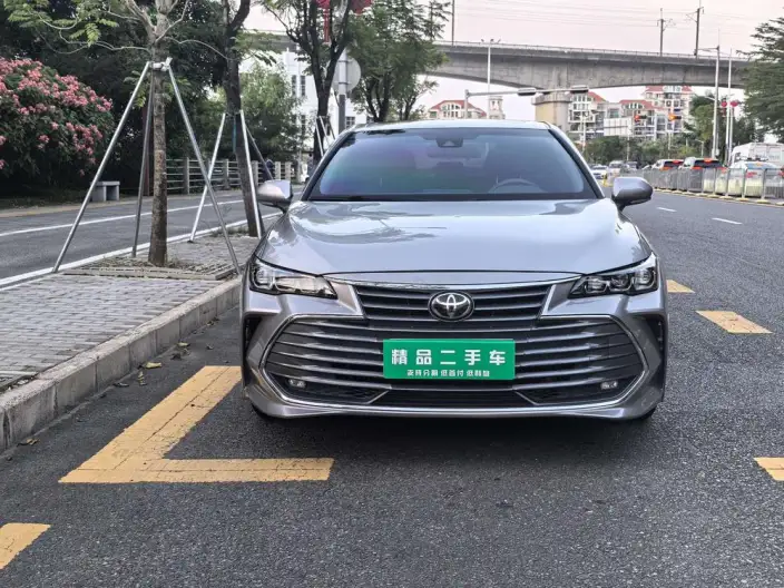Toyota Avalon 2022 Model 2.5L Deluxe Edition – фото 2