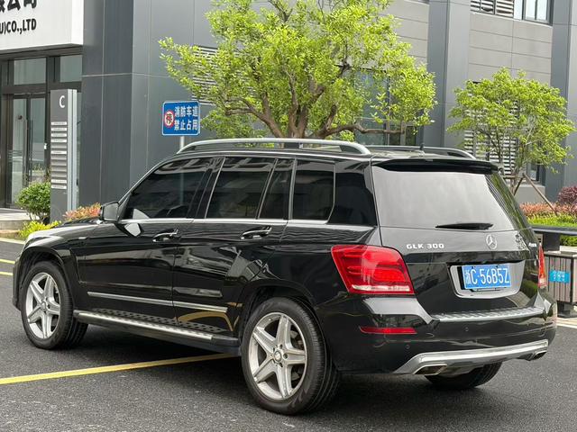 Mercedes-Benz GLK-Class 2015 модификация GLK 300 4MATIC Luxury Haoji изящество Edition – фото 4