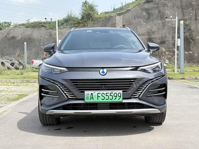 DENZA N8 DM 2023 AWD Super Hybrid Flagship 6-seat