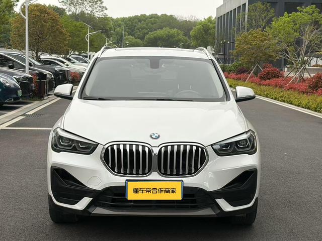 BMW X1 2020 sDrive25Li Leader – фото 2