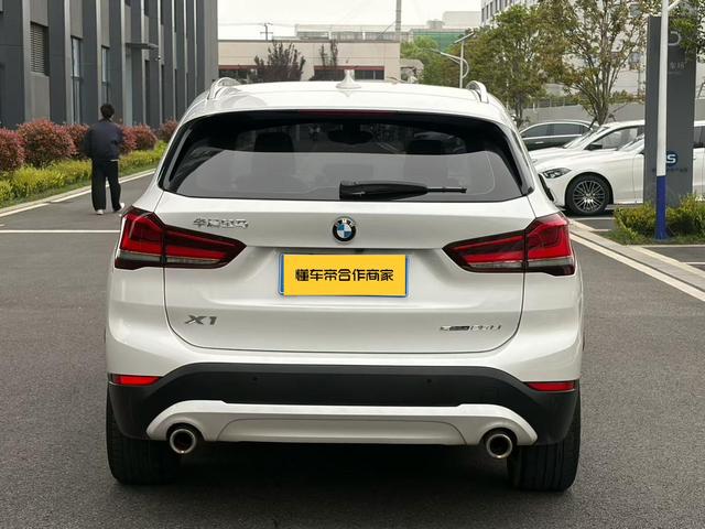 BMW X1 2020 sDrive25Li Leader – фото 4