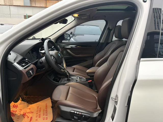 BMW X1 2020 sDrive25Li Leader – фото 8