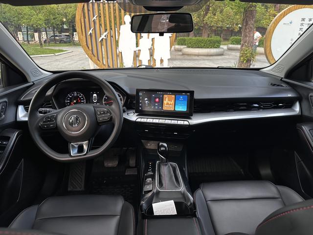 MG5 2021 180DVVT CVT Youth Luxury – фото 22