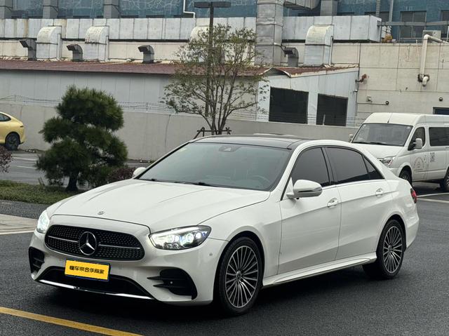 Mercedes-Benz E-Class 2015 модификация E 260 L Спорт Fashion – фото 1