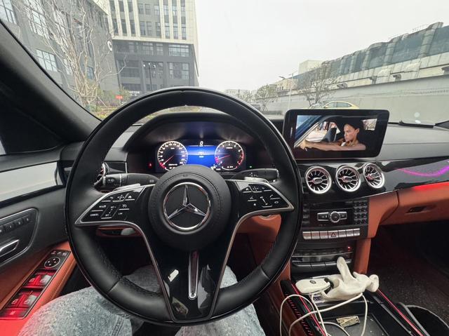 Mercedes-Benz E-Class 2015 модификация E 260 L Спорт Fashion – фото 16