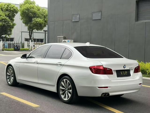 BMW 5 Series 2017 525Li Advantage – фото 4