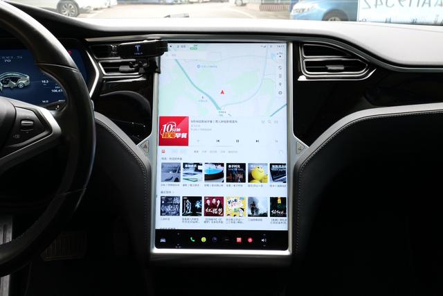 Model S 2015 модификация 70 – фото 11
