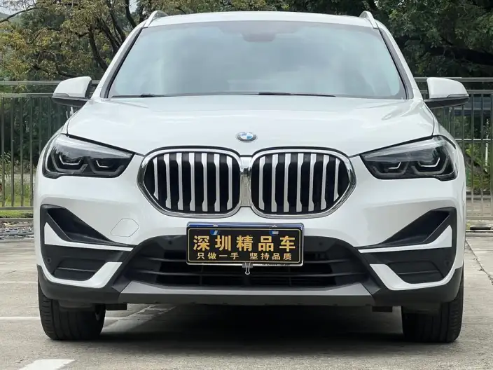 BMW X1 2022 Model sDrive25Li Leading Model – фото 2