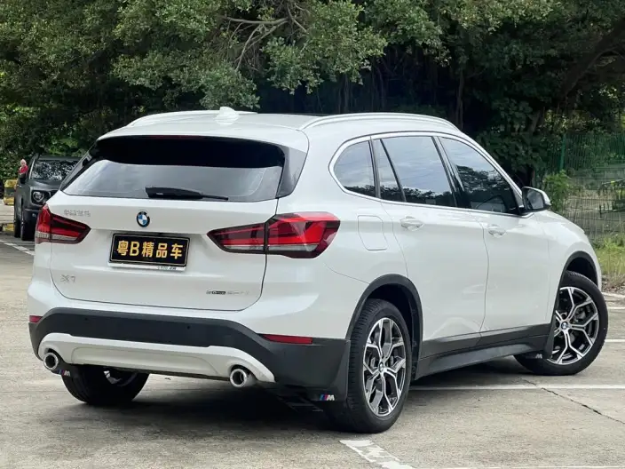 BMW X1 2022 Model sDrive25Li Leading Model – фото 7