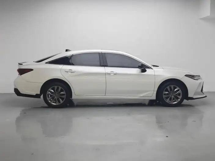 Toyota Avalon 2019 Model 2.0L Enterprising Edition China VI – фото 8