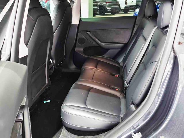 Tesla Model Y 2024 Long Range AWD – фото 8