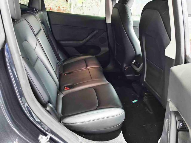 Tesla Model Y 2024 Long Range AWD – фото 10