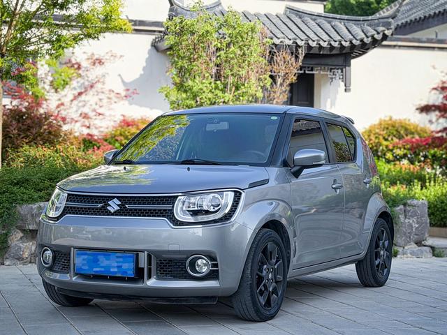 Ignis 2017 модификация 1.2L CVT Deluxe Edition
