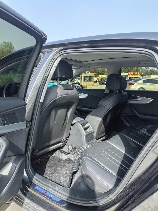 Audi A4L 2022 40 TFSI Style Dynamic – фото 8