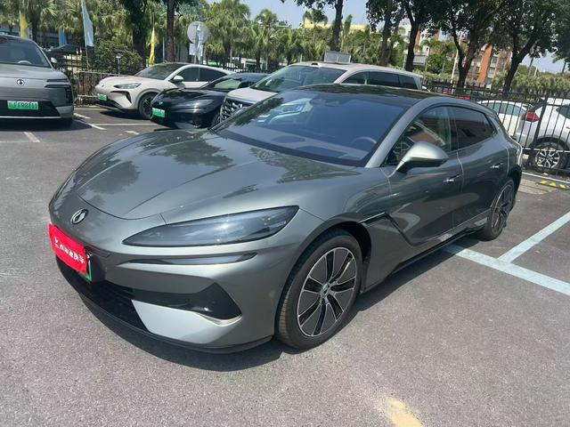 Denza Z9GT DM 2024 1100 AWD Ultra