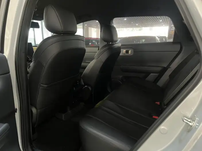 **Wuling Xingguang S** PHEV 2025 Model 130km Pilot Model – фото 10