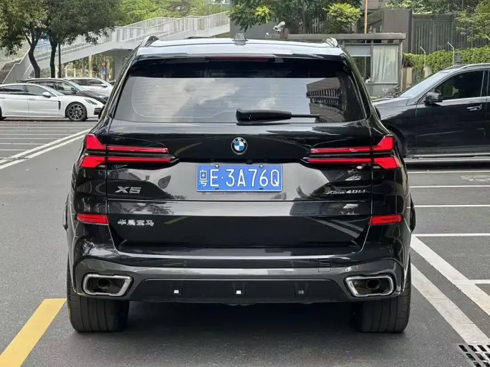 BMW X5 2023 Model xDrive30Li Exclusive Model M Sports Night Set – фото 4