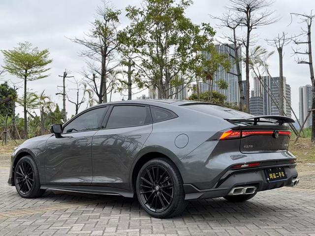 Changan UNI-V 2024 1.5T Premium Sport – фото 6